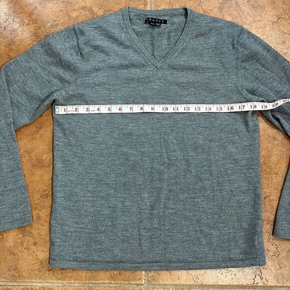 Theory men’s merino wool sweater size XL - Picture 3 of 5